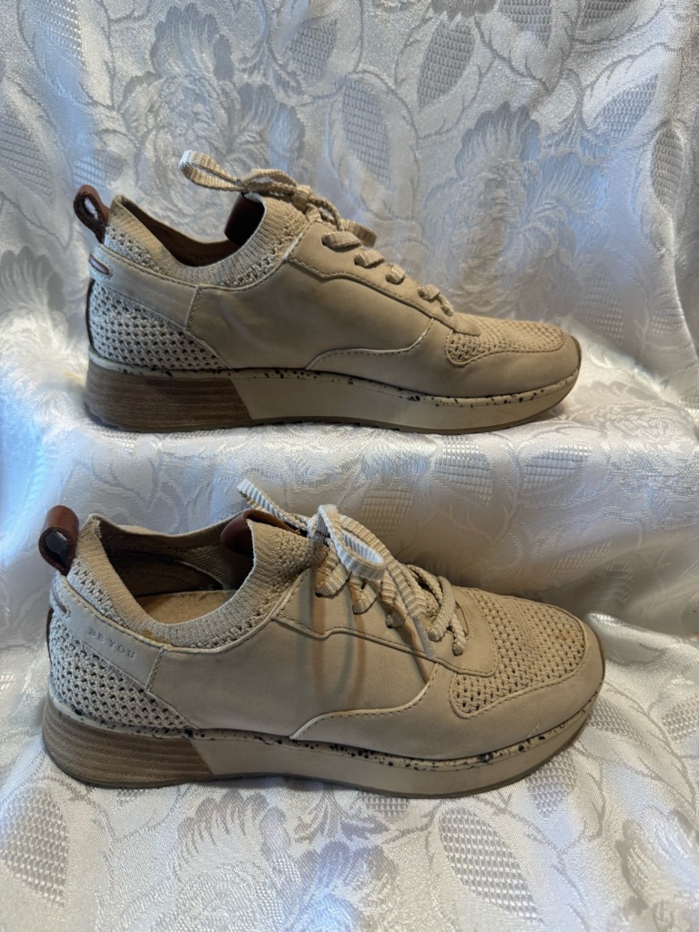 Women’s Dr. Schools Original Collection Tennis Shoes Sz 7M